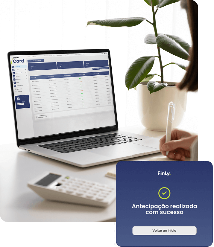 Laptop mostrando dashboard de antecipação de recebíveis com inteligência